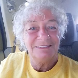 Meet your Posher, Cynthia